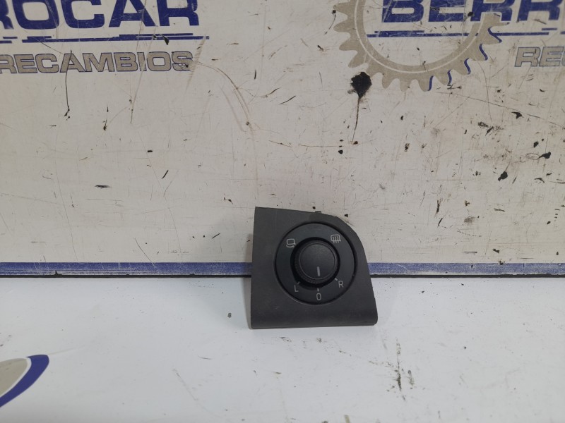 Recambio de mando retrovisor para skoda octavia combi (1z5) referencia OEM IAM 5E0959565C  