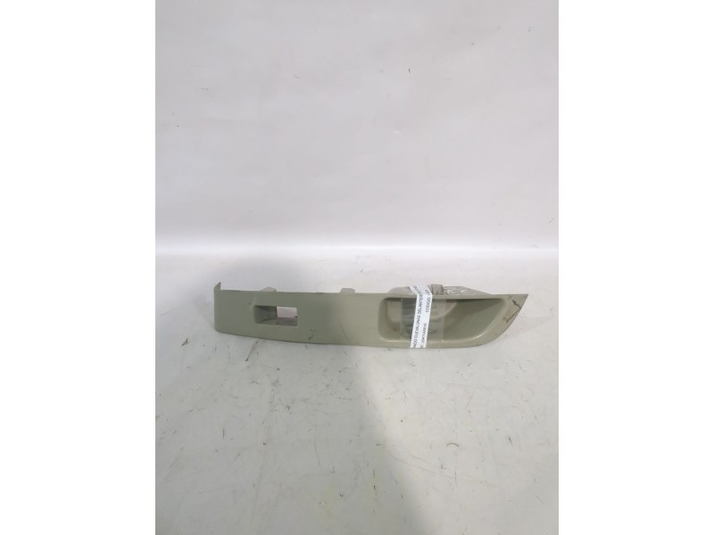 Recambio de molduras para nissan micra (k12e) sport referencia OEM IAM 25411AX610  