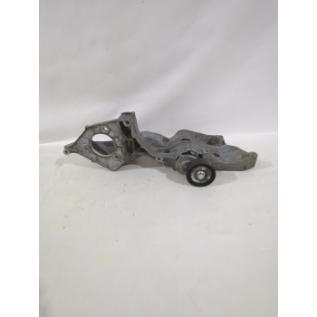 Recambio de soporte alternador para volkswagen polo iv (9n_, 9a_) 1.9 sdi referencia OEM IAM 038903143AC  