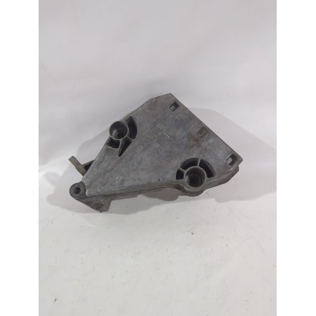 Recambio de soporte motor para volkswagen polo iv (9n_, 9a_) 1.9 sdi referencia OEM IAM 038199207P  