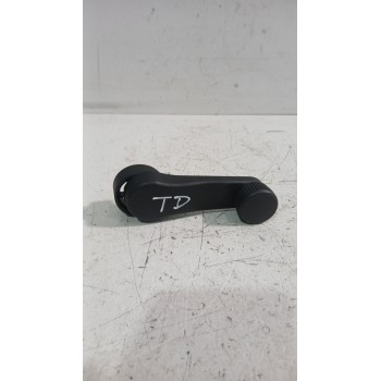 MANETA ELEVALUNAS TRASERA DERECHA 1K0839581A 