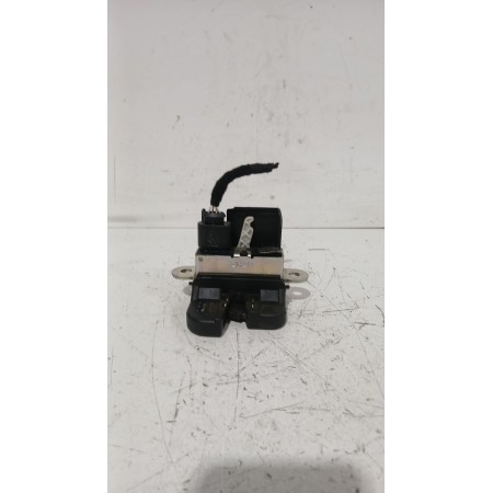 Recambio de cerradura maletero / porton para volkswagen golf vi variant (aj5) 1.6 tdi referencia OEM IAM 5K0827505A  