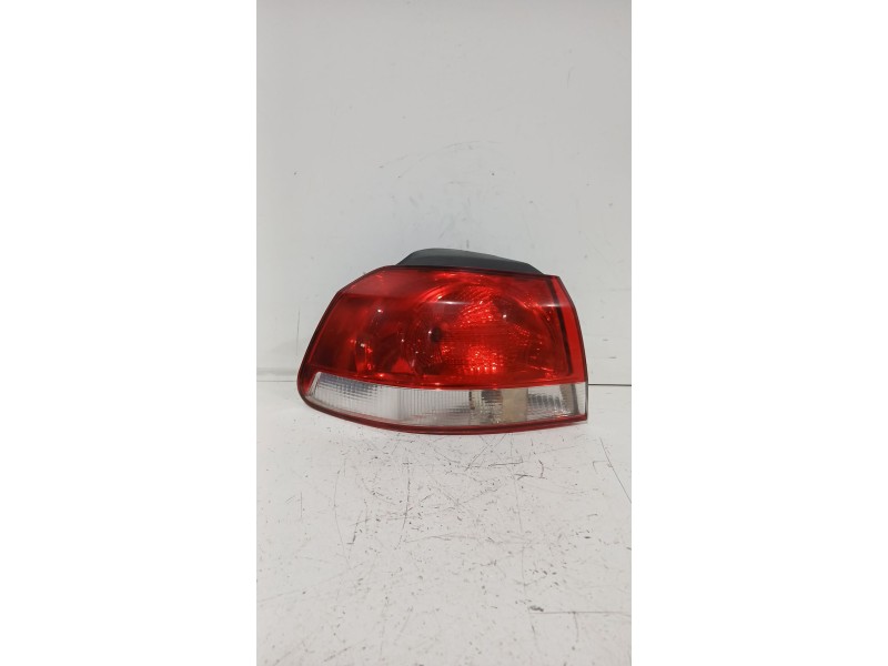 Recambio de piloto trasero izquierdo para volkswagen golf vi variant (aj5) 1.6 tdi referencia OEM IAM 5K0945095E  