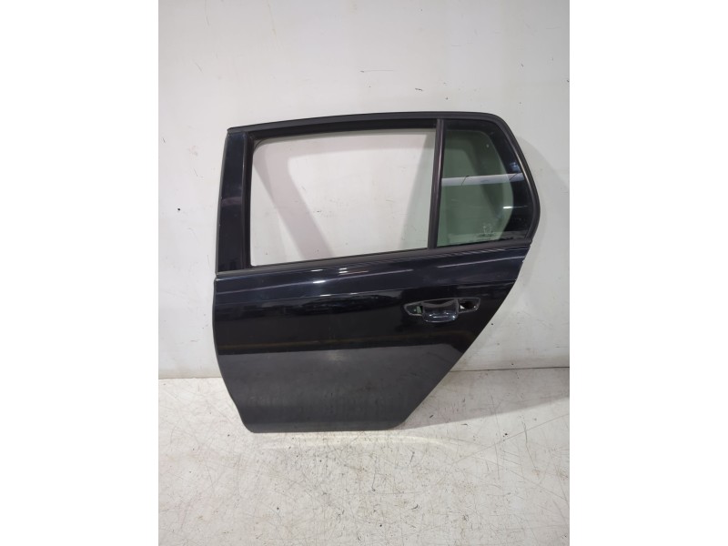 Recambio de puerta trasera izquierda para volkswagen golf vi variant (aj5) 1.6 tdi referencia OEM IAM 5K6833055K  