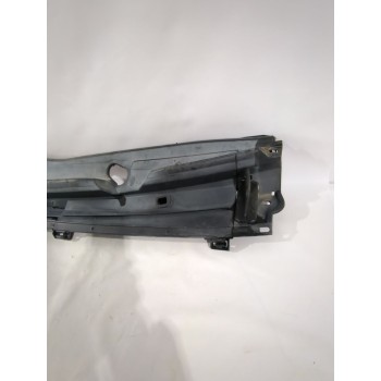 Recambio de torpedo para toyota yaris (_p13_) 1.5 (nsp131_) referencia OEM IAM 557810D400  