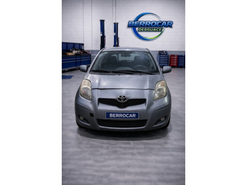 toyota yaris (_p9_) del año 2009