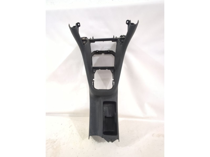 Recambio de consola central para volkswagen golf vi variant (aj5) 1.6 tdi referencia OEM IAM 5K0863243  