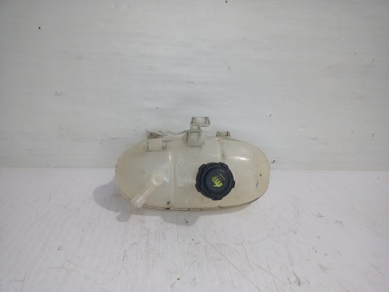 Recambio de deposito expansion para renault trafic furgón l1h1 2,7t referencia OEM IAM 217101893R  