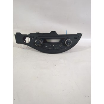 Recambio de mando calefaccion / aire acondicionado para toyota yaris (_p13_) 1.5 (nsp131_) referencia OEM IAM 75H394  