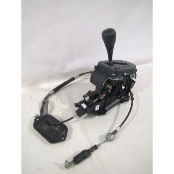 Recambio de palanca cambio para toyota yaris (_p13_) 1.5 (nsp131_) referencia OEM IAM 52170LH  