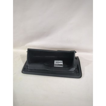 Recambio de guantera para toyota yaris (_p13_) 1.5 (nsp131_) referencia OEM IAM 555500D151  