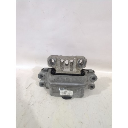 Recambio de soporte motor izquierdo para volkswagen golf vi variant (aj5) 1.6 tdi referencia OEM IAM 1K0199555  