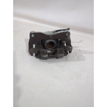 Recambio de pinza de freno delantera derecha para toyota yaris (_p13_) 1.5 (nsp131_) referencia OEM IAM 477300D200  