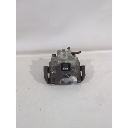 Recambio de pinza de freno delantera izquierda para toyota yaris (_p13_) 1.5 (nsp131_) referencia OEM IAM 477500D200  