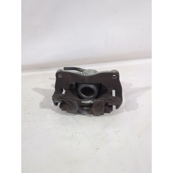 Recambio de pinza de freno delantera izquierda para toyota yaris (_p13_) 1.5 (nsp131_) referencia OEM IAM 477500D200  