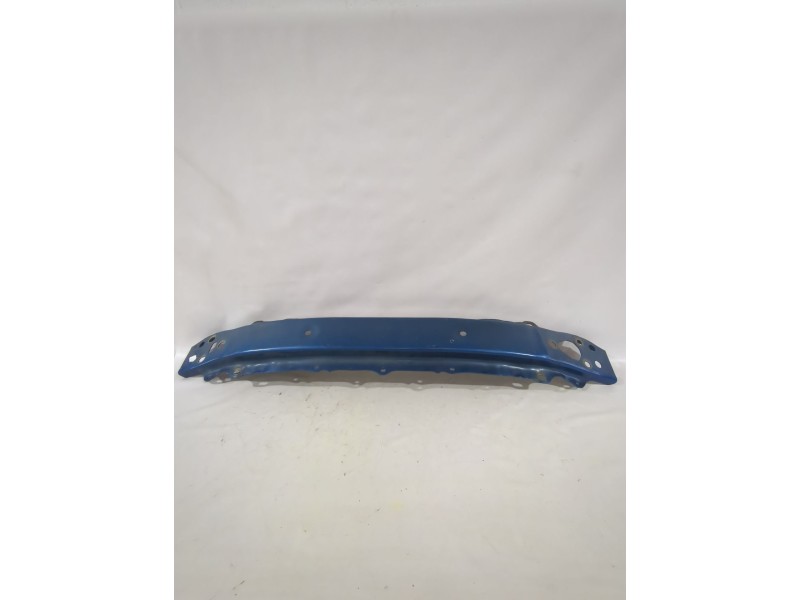 Recambio de refuerzo paragolpes delantero para toyota yaris (_p13_) 1.5 (nsp131_) referencia OEM IAM 520210D070  