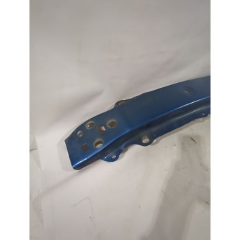 Recambio de refuerzo paragolpes delantero para toyota yaris (_p13_) 1.5 (nsp131_) referencia OEM IAM 520210D070  