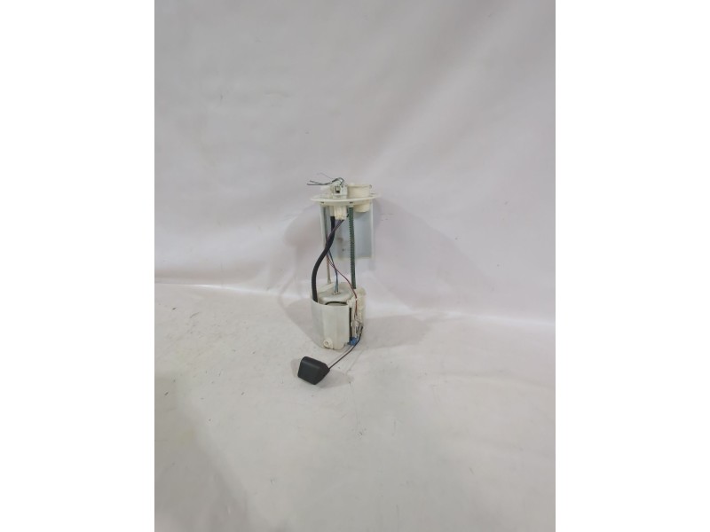 Recambio de aforador para toyota yaris (_p13_) 1.5 (nsp131_) referencia OEM IAM 777040D090  