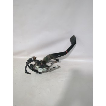 Recambio de pedal freno para toyota yaris (_p13_) 1.5 (nsp131_) referencia OEM IAM 471010D470  