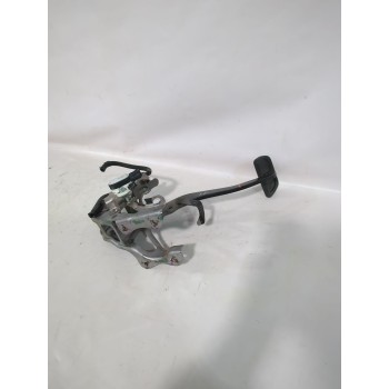 Recambio de pedal freno para toyota yaris (_p13_) 1.5 (nsp131_) referencia OEM IAM 471010D470  