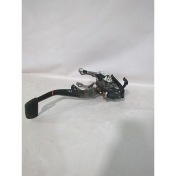 Recambio de pedal freno para toyota yaris (_p13_) 1.5 (nsp131_) referencia OEM IAM 471010D470  