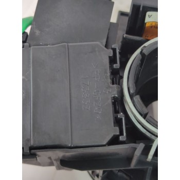 Recambio de mando multifuncion para toyota yaris (_p13_) 1.5 (nsp131_) referencia OEM IAM 173832  