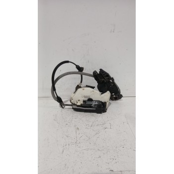 Recambio de cerradura puerta trasera izquierda para volkswagen golf vi variant (aj5) 1.6 tdi referencia OEM IAM 5K4839015H  
