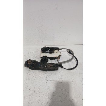 Recambio de cerradura puerta trasera izquierda para volkswagen golf vi variant (aj5) 1.6 tdi referencia OEM IAM 5K4839015H  