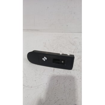 Recambio de mando elevalunas delantero derecho para volkswagen golf vi variant (aj5) 1.6 tdi referencia OEM IAM 5K0867256  