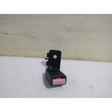 Recambio de enganche cinturon trasero izquierdo para citroën c4 sedan collection referencia OEM IAM 96593929XX  