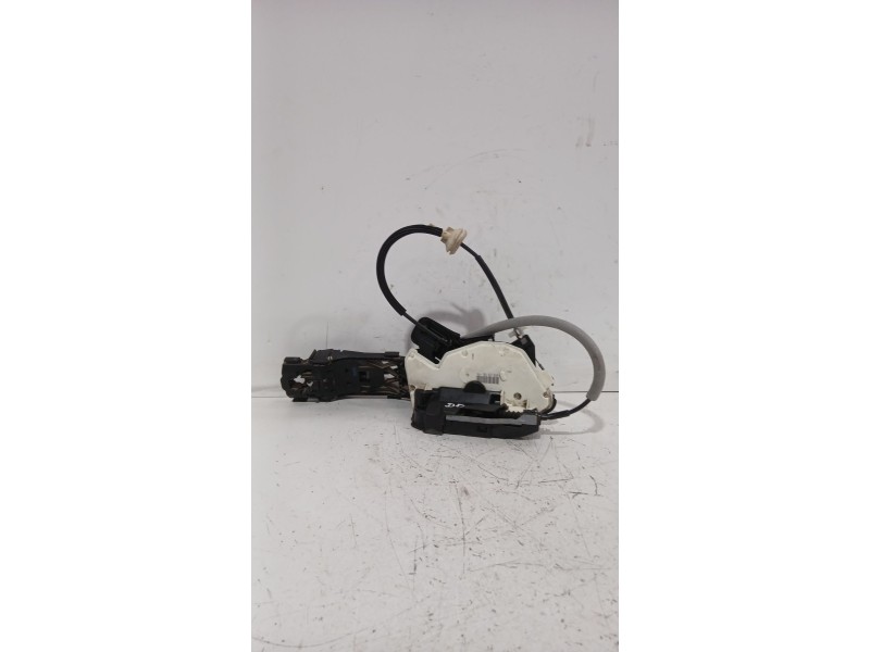 Recambio de cerradura puerta delantera derecha para volkswagen golf vi variant (aj5) 1.6 tdi referencia OEM IAM 5K1837016B  