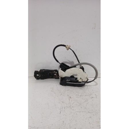 Recambio de cerradura puerta delantera derecha para volkswagen golf vi variant (aj5) 1.6 tdi referencia OEM IAM 5K1837016B  