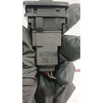 Recambio de mando luces para toyota yaris (_p13_) 1.5 (nsp131_) referencia OEM IAM 8415202080  