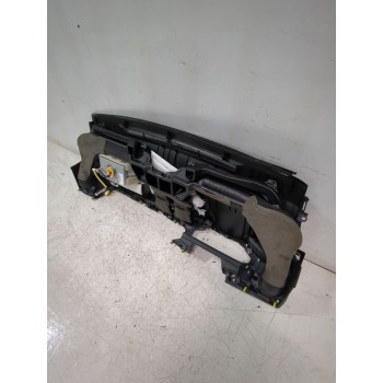 Recambio de salpicadero para toyota yaris (_p13_) 1.5 (nsp131_) referencia OEM IAM 553020D180C1  