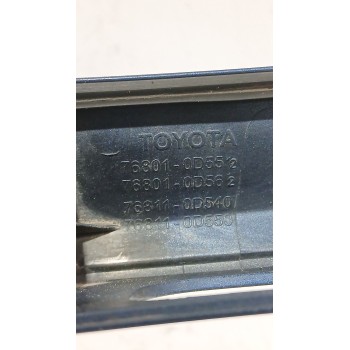 Recambio de moldura para toyota yaris (_p13_) 1.5 (nsp131_) referencia OEM IAM 768010D55  