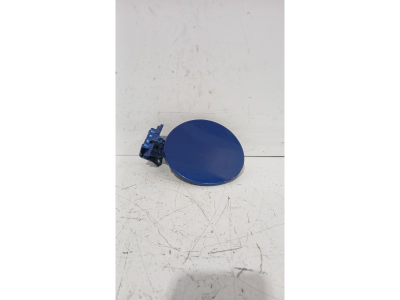 Recambio de tapa exterior combustible para toyota yaris (_p13_) 1.5 (nsp131_) referencia OEM IAM 7730052030  