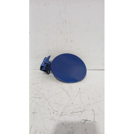 Recambio de tapa exterior combustible para toyota yaris (_p13_) 1.5 (nsp131_) referencia OEM IAM 7730052030  