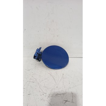 Recambio de tapa exterior combustible para toyota yaris (_p13_) 1.5 (nsp131_) referencia OEM IAM 7730052030  