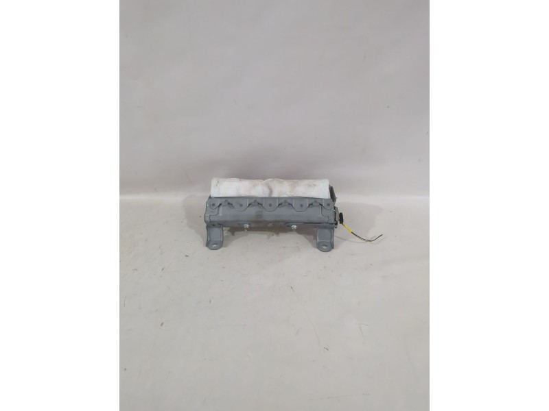 Recambio de airbag delantero izquierdo para toyota yaris (_p13_) 1.5 (nsp131_) referencia OEM IAM 4513052590C1 / TG10D010030589 