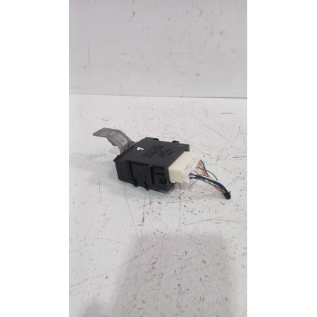Recambio de modulo electronico para toyota yaris (_p13_) 1.5 (nsp131_) referencia OEM IAM 859400D030  
