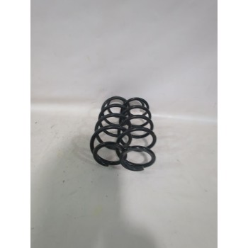 Recambio de muelle amortiguacion para toyota yaris (_p13_) 1.5 (nsp131_) referencia OEM IAM 481310DC11  