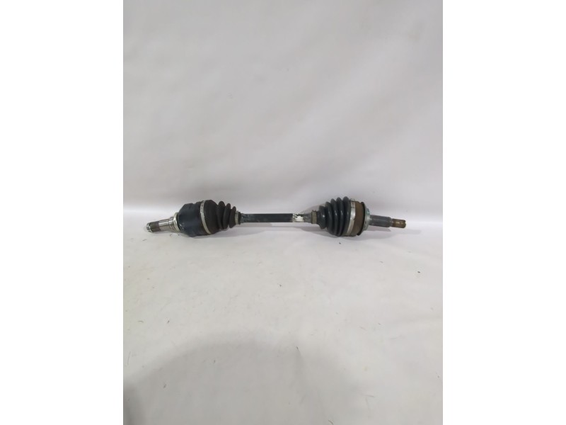 Recambio de transmision delantera izquierda para toyota yaris (_p13_) 1.5 (nsp131_) referencia OEM IAM 434200D411  