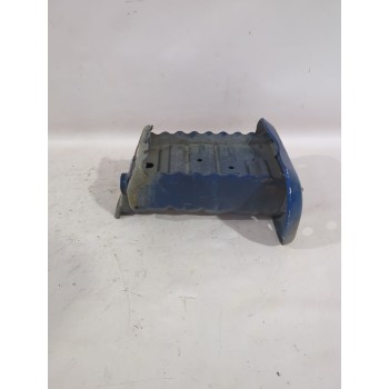 Recambio de puntera paragolpes delantera derecha para toyota yaris (_p13_) 1.5 (nsp131_) referencia OEM IAM 570130D010  