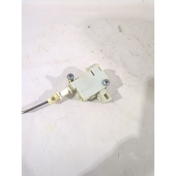 Recambio de motor tapa combustible para volkswagen golf vi variant (aj5) 1.6 tdi referencia OEM IAM 5K6810773A  