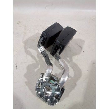 Recambio de enganche cinturon central para volkswagen golf vi variant (aj5) 1.6 tdi referencia OEM IAM 1K0857739MQVZ  