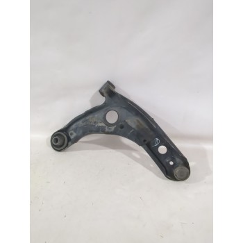 Recambio de brazo suspension inferior delantero derecho para toyota yaris (_p13_) 1.5 (nsp131_) referencia OEM IAM 4806809150  