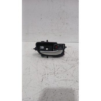 Recambio de maneta interior delantera derecha para toyota yaris (_p13_) 1.5 (nsp131_) referencia OEM IAM 692050D201  