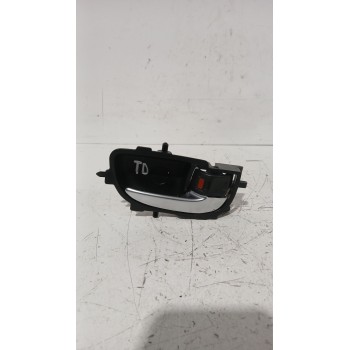 Recambio de maneta interior trasera derecha para toyota yaris (_p13_) 1.5 (nsp131_) referencia OEM IAM 692050D201  