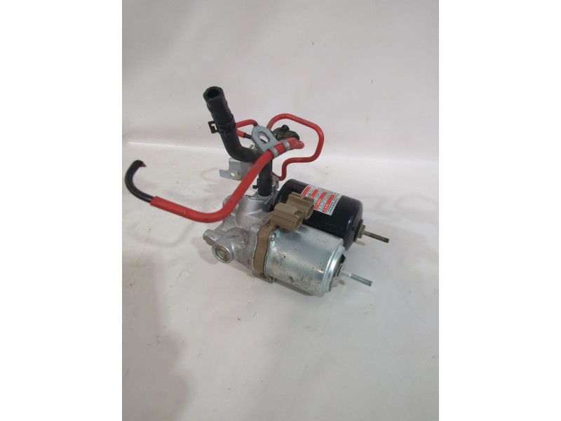 Recambio de bomba freno para toyota yaris (_p13_) 1.5 (nsp131_) referencia OEM IAM 4705052370 / 47070120100  