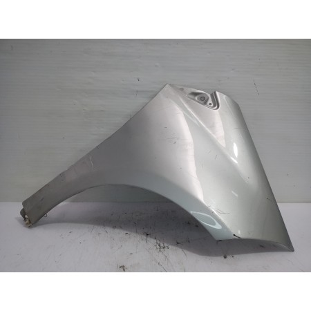 Recambio de aleta delantera izquierda para mercedes-benz clase a (w169) 1.7 cat referencia OEM IAM A1698810101 ( CON GOLPE )  